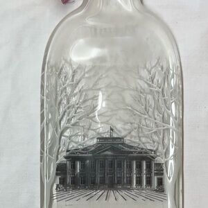 NWT Belvedere Vodka Bottle Melted Into Cheese Platter w/White House Illust